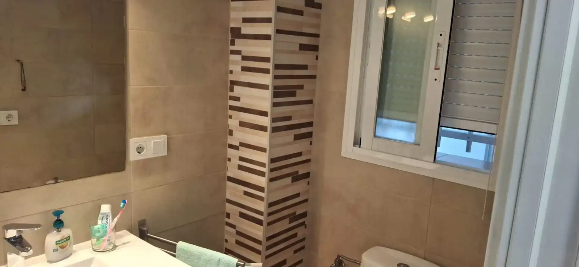 Baño de Estudio en venta en Benidorm con Aire acondicionado