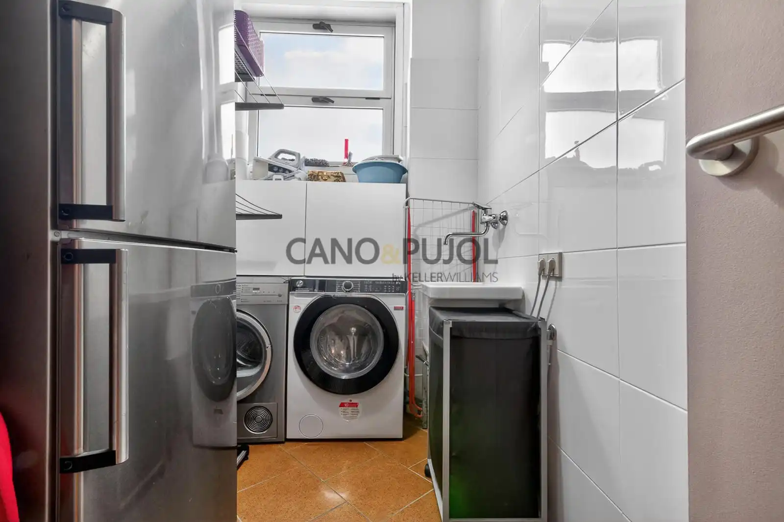 Kitchen of Houses for sale in Terrassa  with Air Conditioner, Heating and Terrace