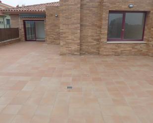 Terrasse von Wohnung miete in Sant Feliu de Codines mit Klimaanlage, Terrasse und Balkon