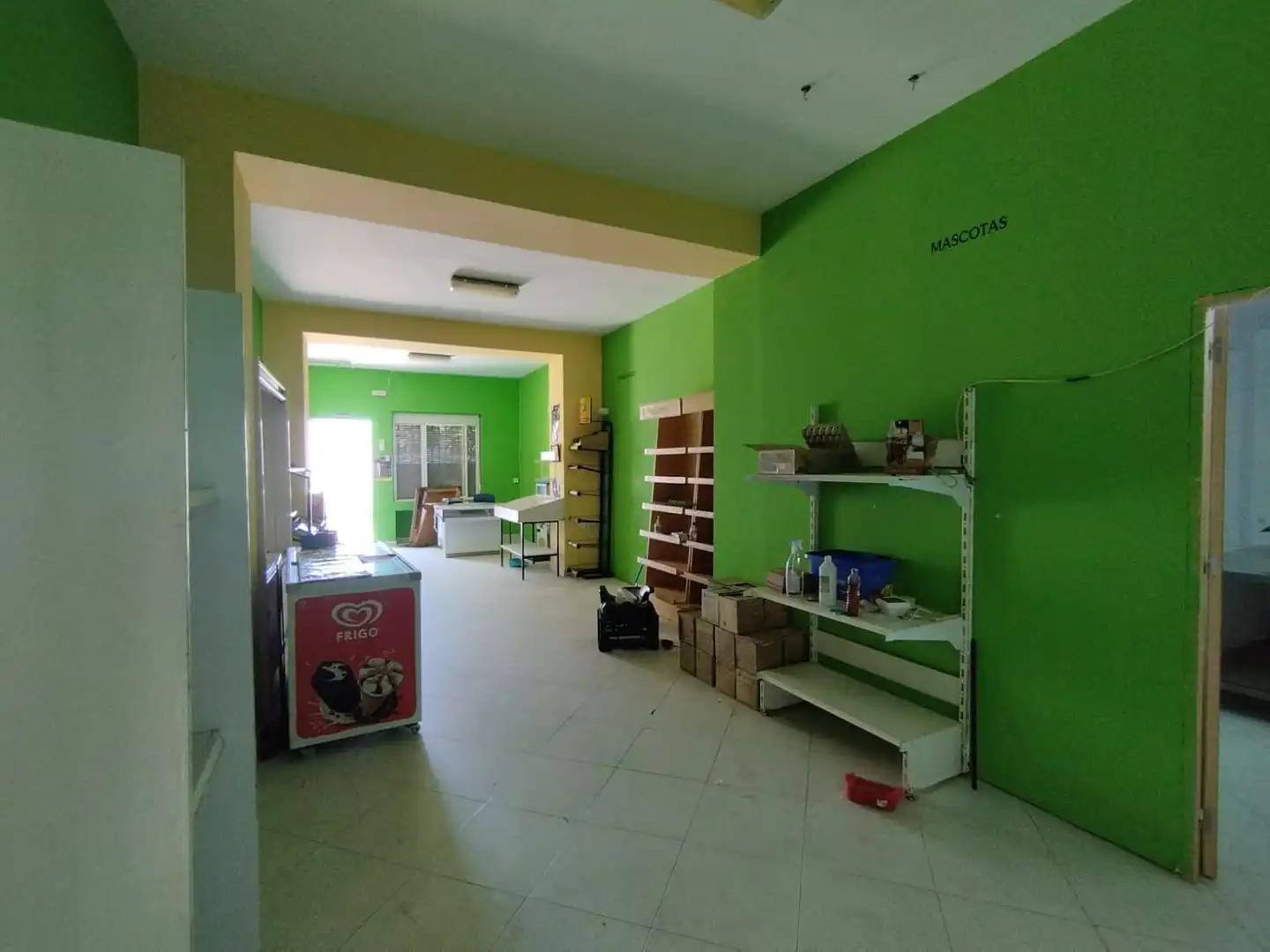 Local en venta en FONTANILLA, 22, Beas