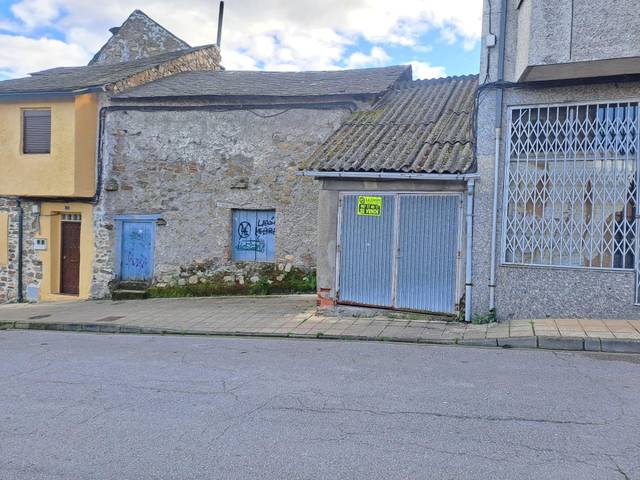 Casa-chalet en Venta en Toreno