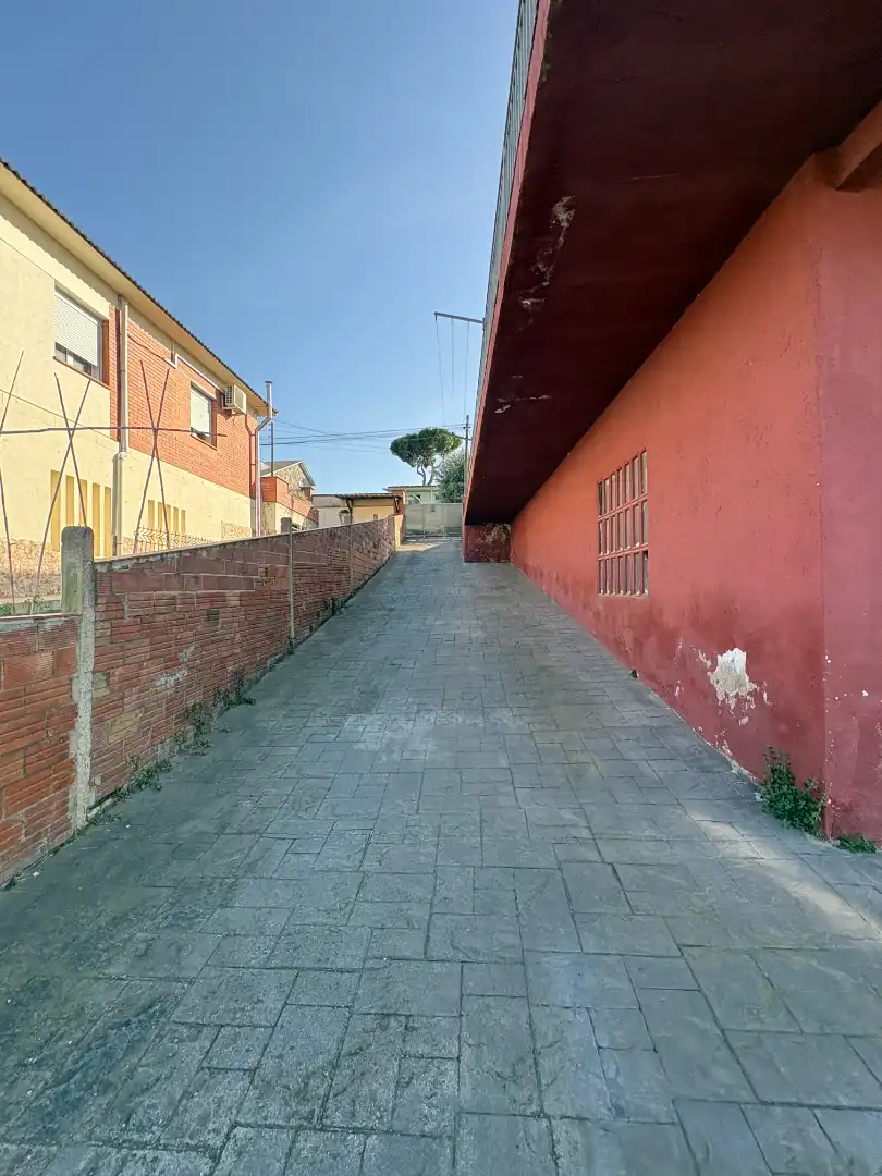 Vista exterior de Casa o xalet en venda en Lliçà de Vall amb Aire condicionat, Calefacció i Terrassa