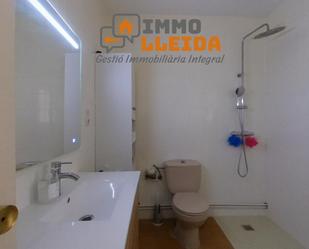 Bathroom of Single-family semi-detached for sale in Preixens  with Heating, Storage room and Furnished