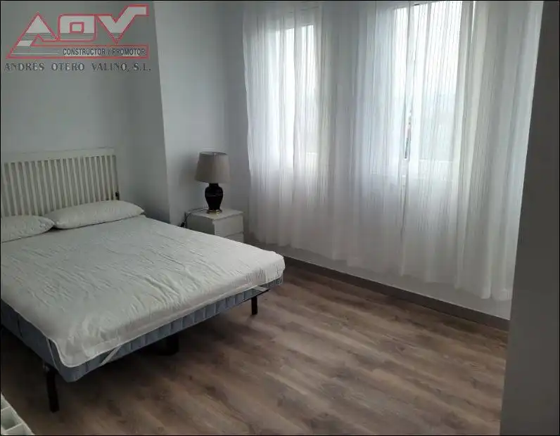 Bedroom of Flat for rent in Ferrol  with Air Conditioner and Heating