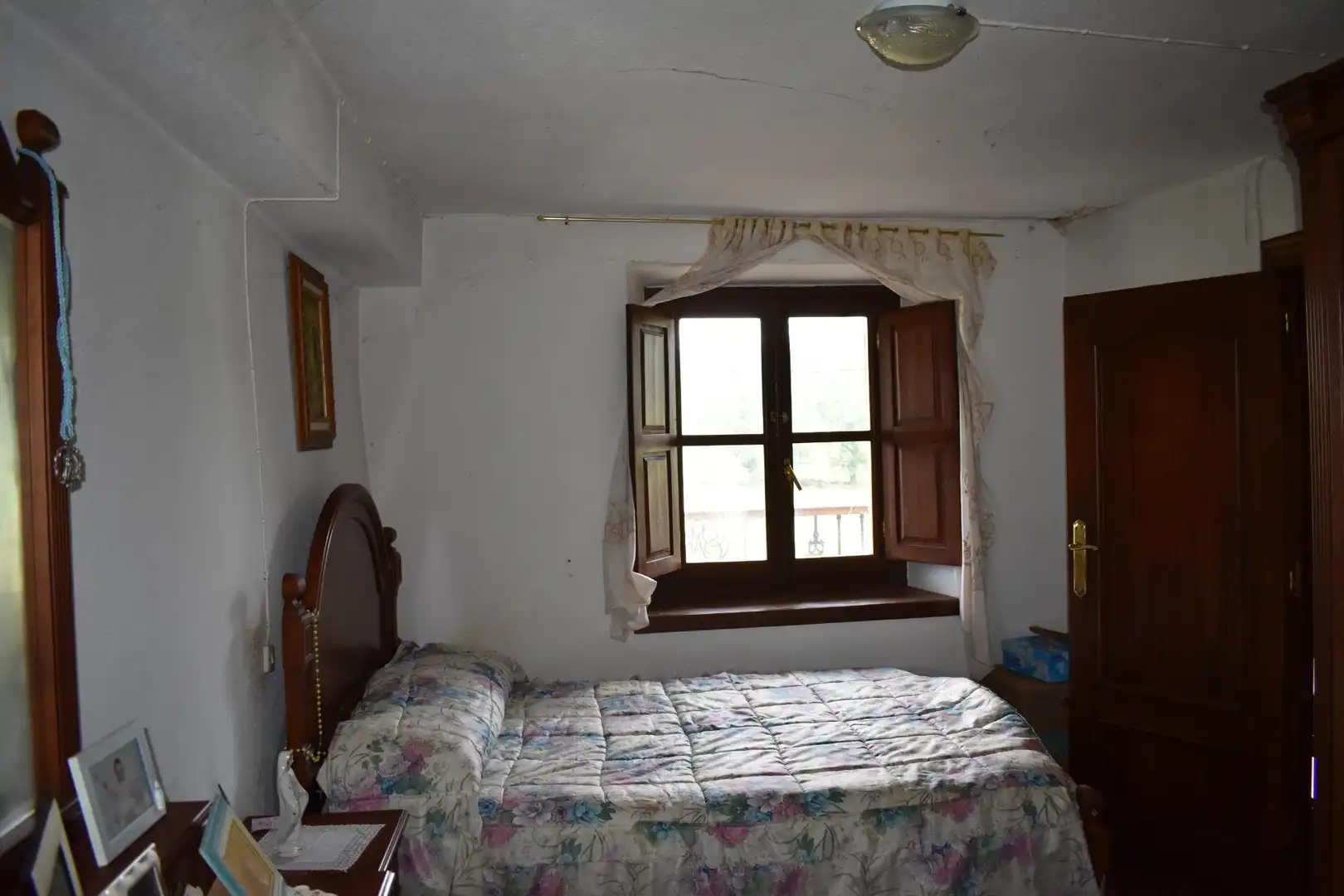 Casa aparellada amb terrassa en venda a Villacarriedo, imagen 6