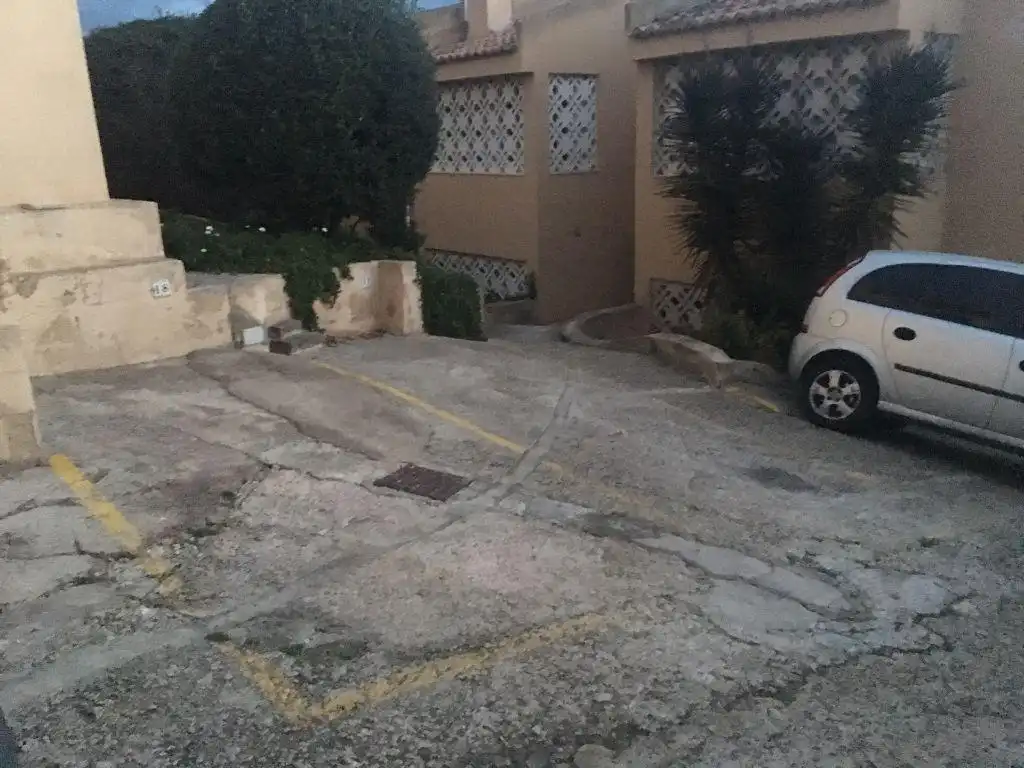 Parkplatz von Garage zum Verkauf in Calvià