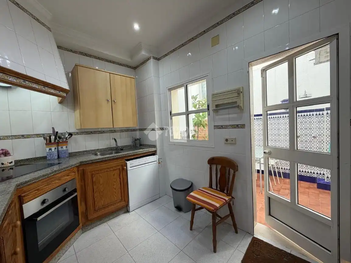Kitchen of Flat for sale in Isla Cristina  with Air Conditioner, Heating and Terrace