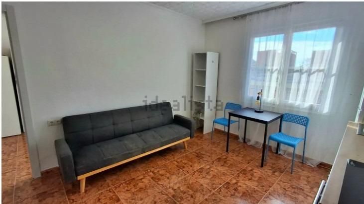 Bedroom of Study to rent in Alicante / Alacant