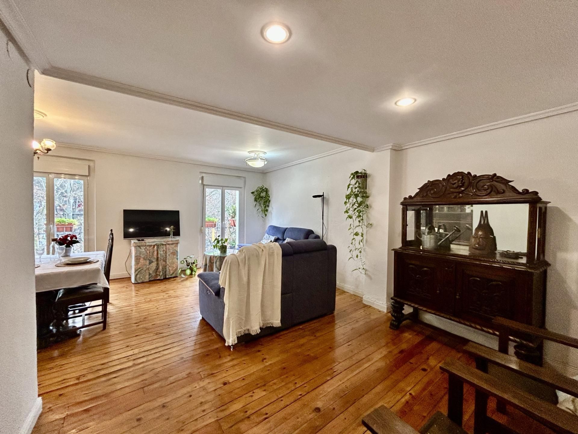 Sala d'estar de Pis en venda en  Pamplona / Iruña amb Balcó