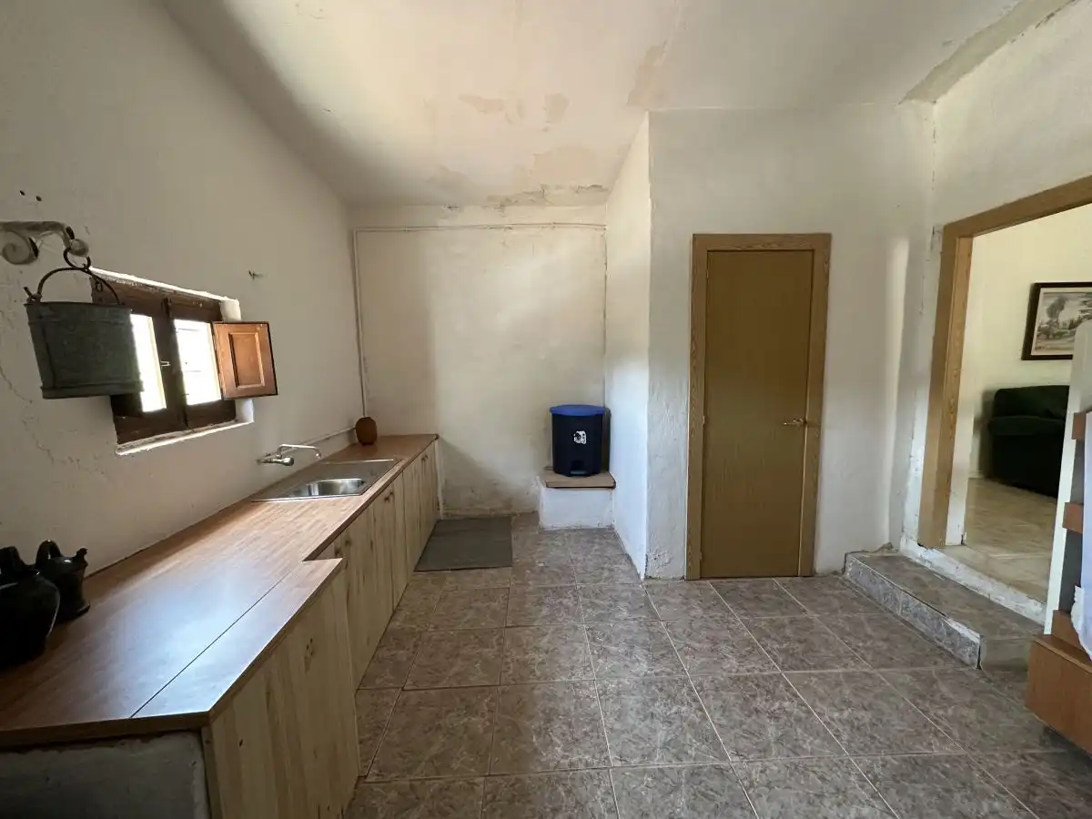 Kitchen of Houses for sale in Algar de Palància  with Terrace and Storage room