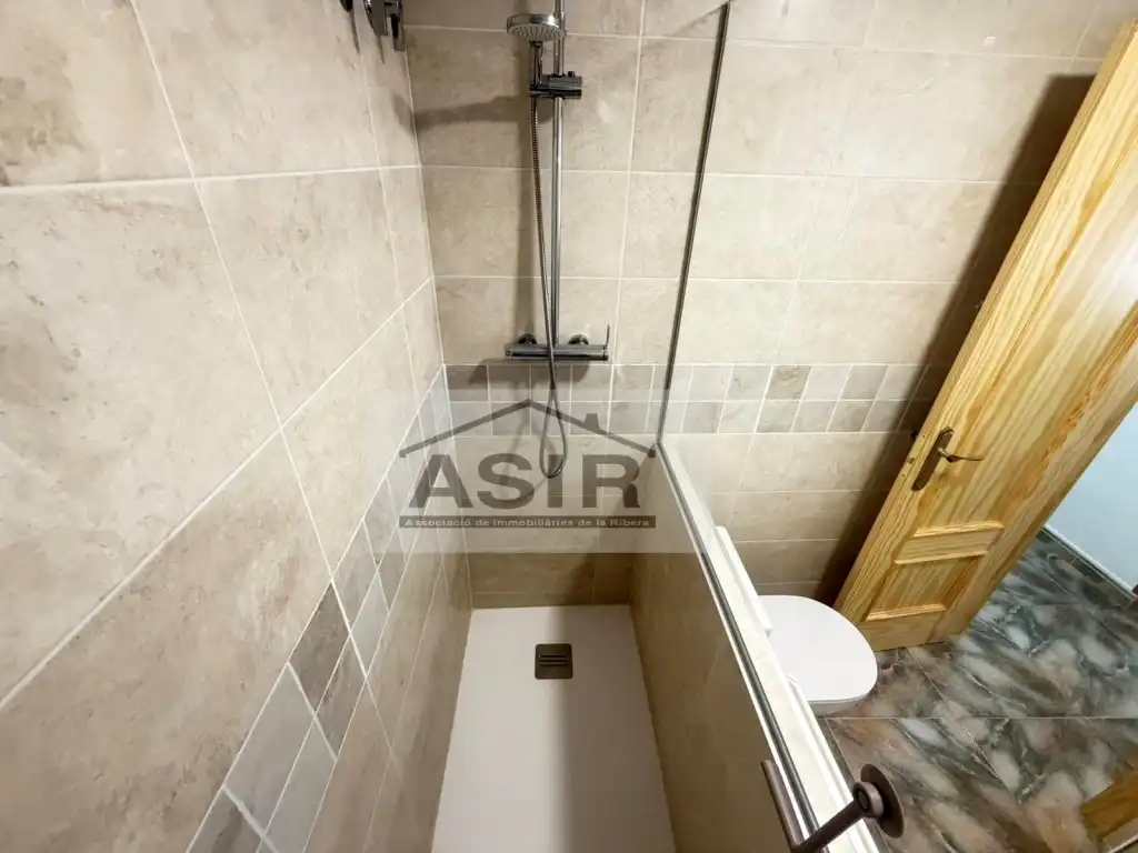 Bathroom of Flat for sale in Alzira  with Terrace