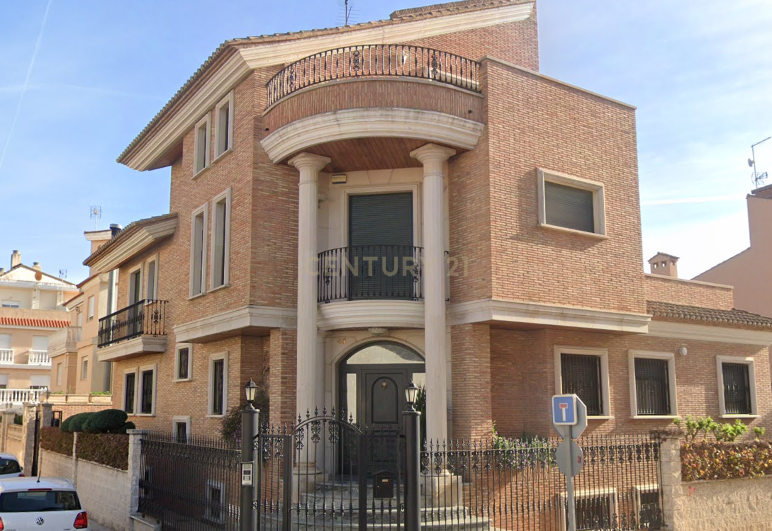 Exterior view of House or chalet for sale in Beniparrell