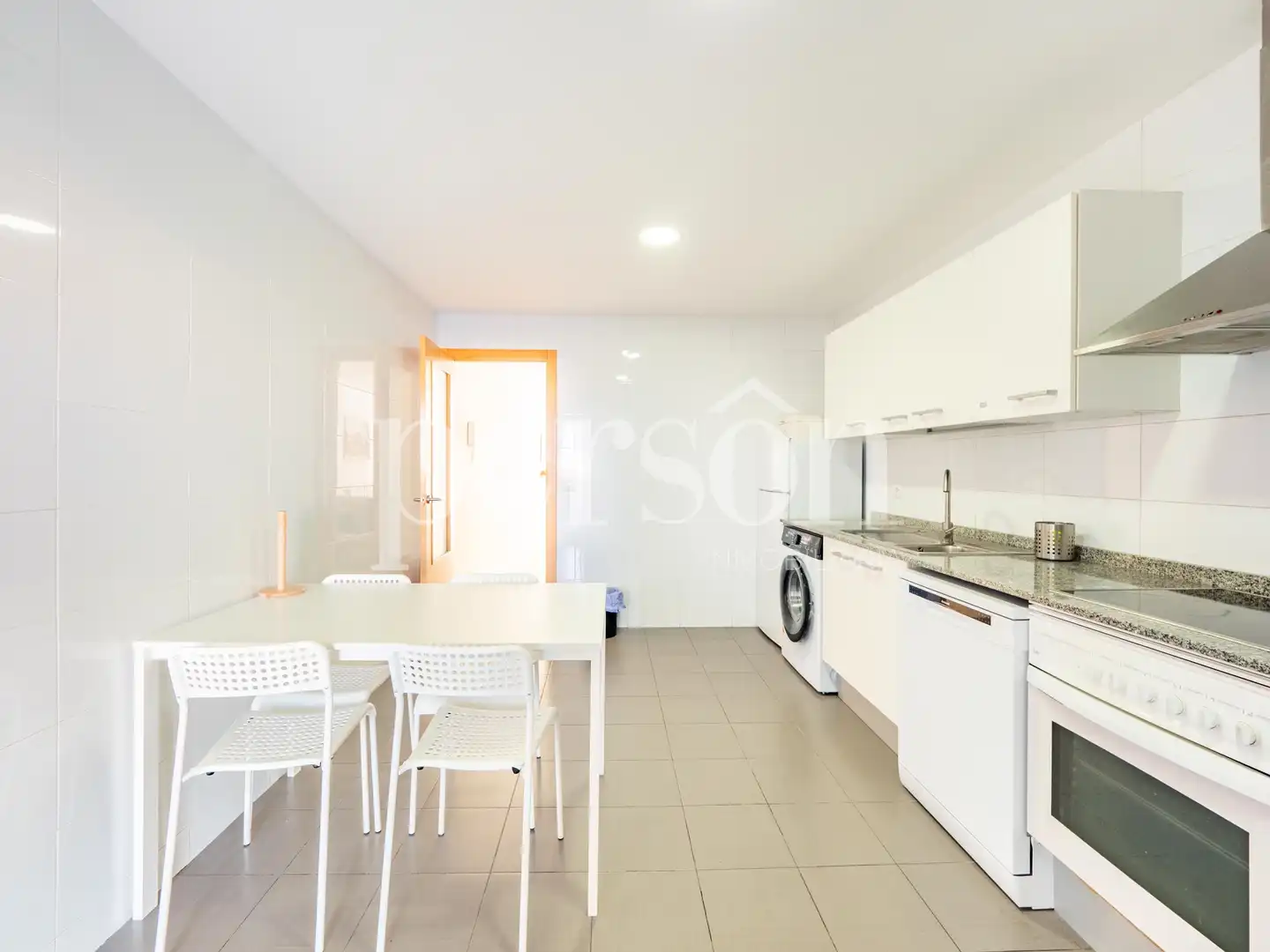 Flat with pool for sale in Casco Antiguo, imagen 19