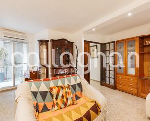 Living room of Flat for sale in  Valencia Capital  with Terrace and Balcony