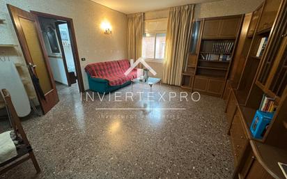 Living room of Flat for sale in El Prat de Llobregat  with Oven