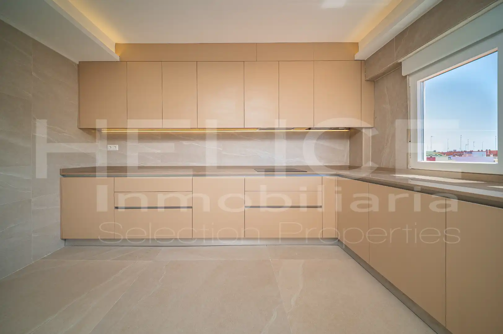 Attic for sale in Barrio de Benicalap