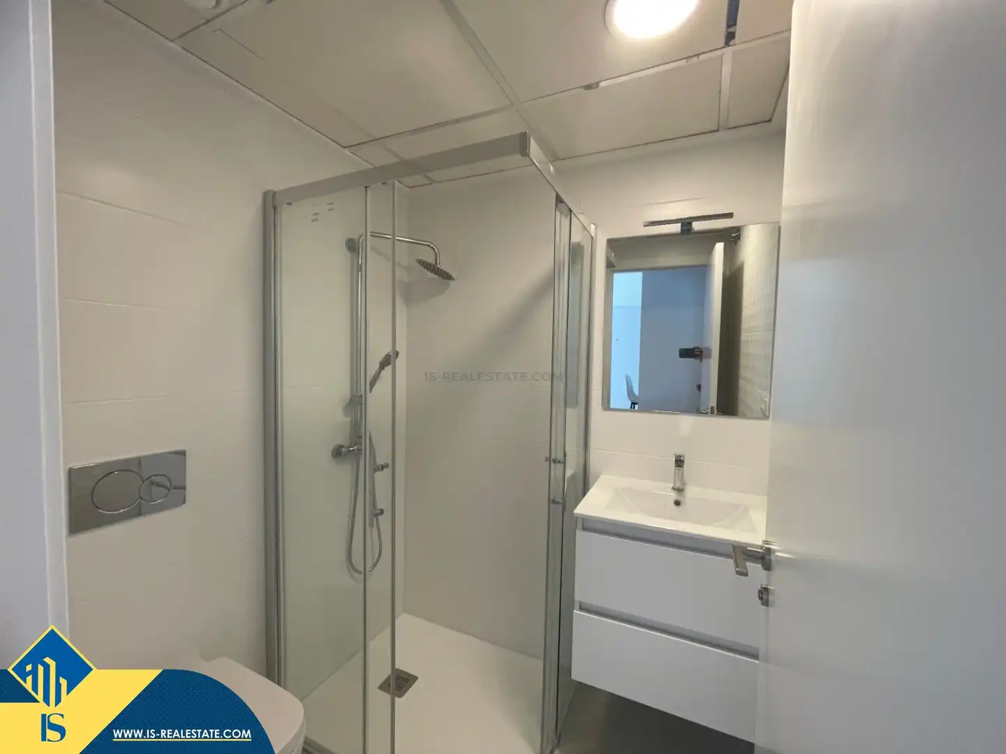 Bathroom of Flat for sale in Orihuela  with Terrace, Furnished and Oven