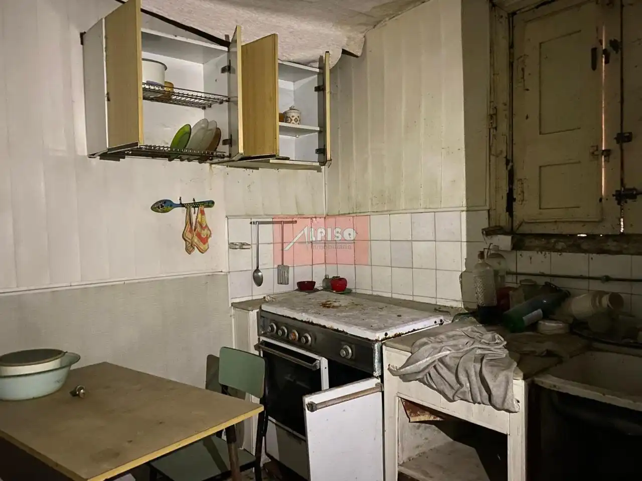 Kitchen of Buildings for sale in Ourense Capital 