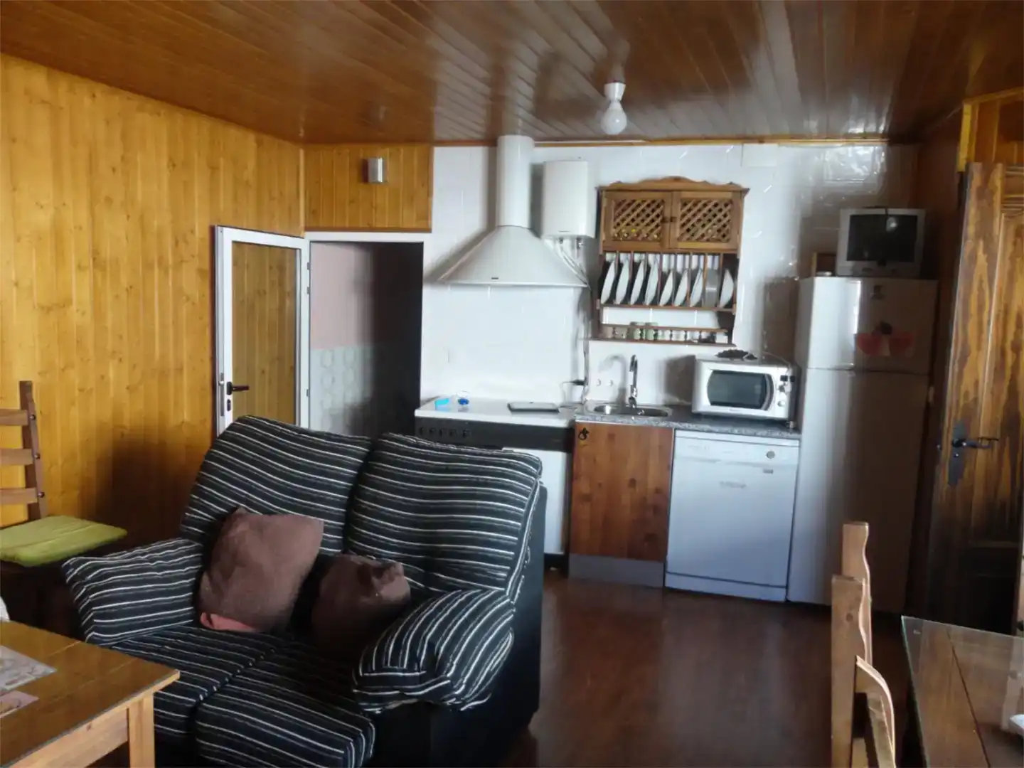 Cuina de Casa adosada en venda en Pinofranqueado amb Aire condicionat, Parquet i Traster