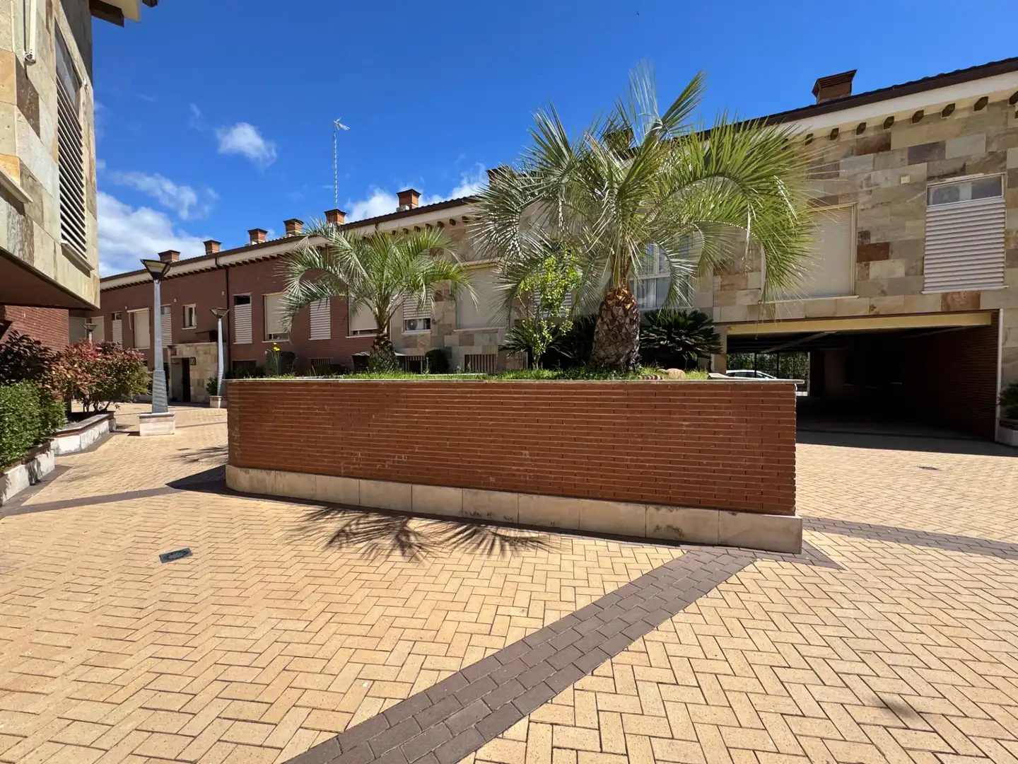 Exterior view of Duplexes for sale in Candeleda  with Heating, Private garden and Storage room