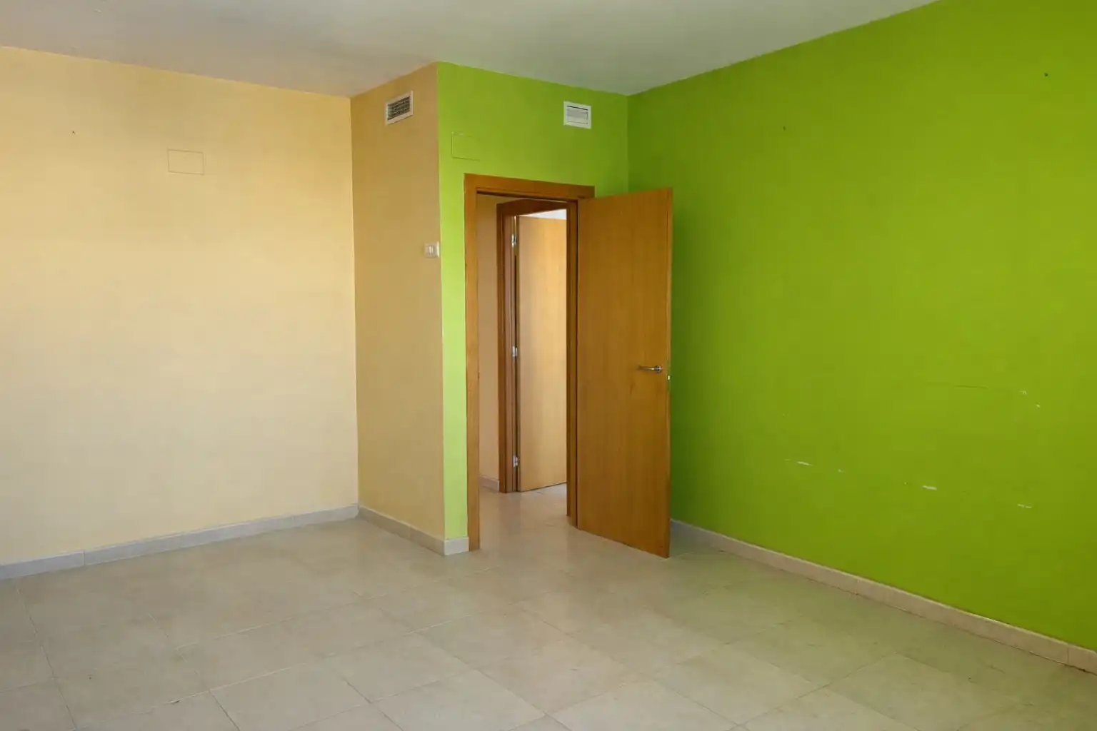 Flat for sale in Cubelles  with Private garden, Terrace and Swimming Pool