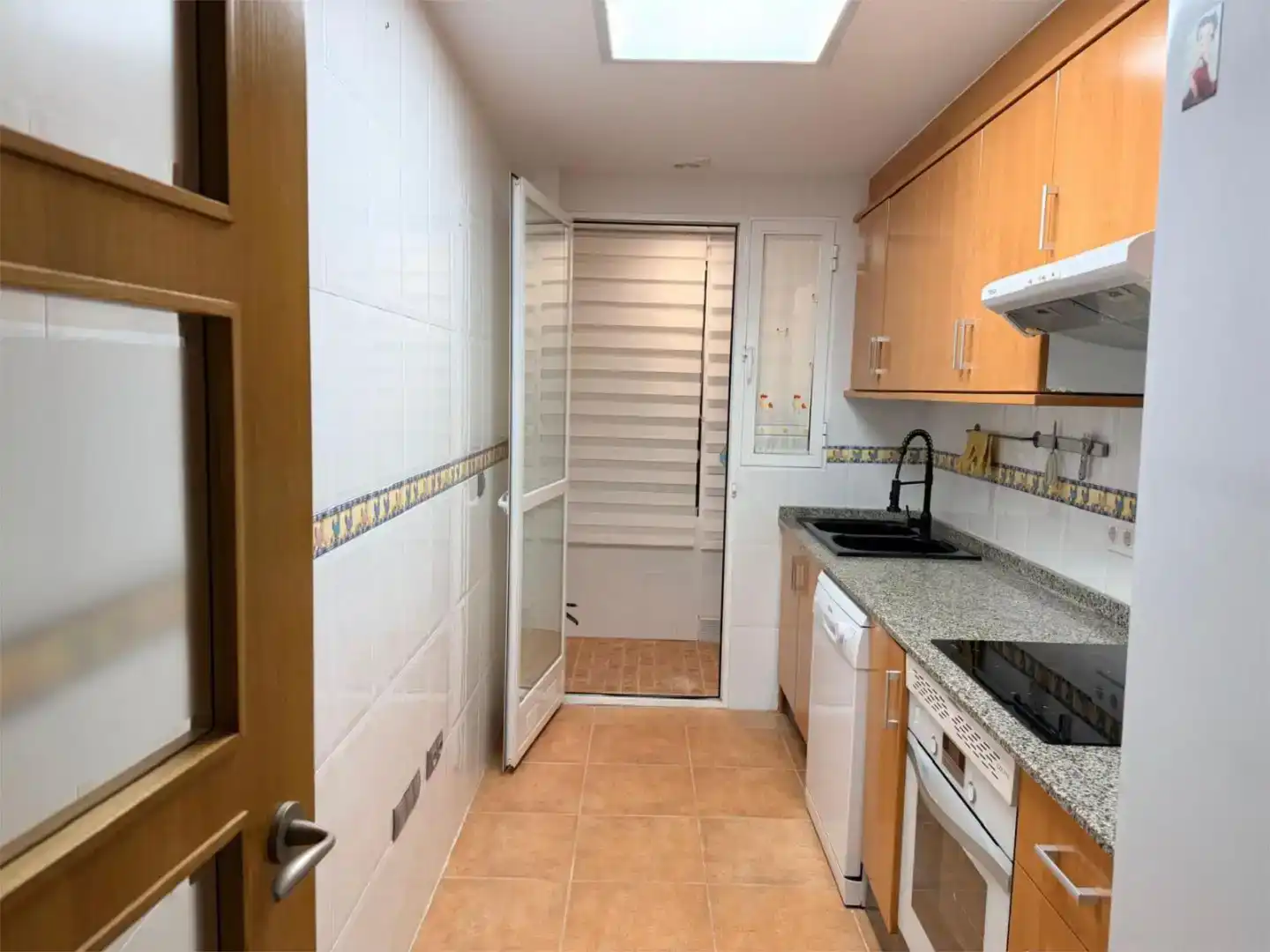 Cocina de Piso de alquiler en Emperador con Aire acondicionado, Amueblado y Balcón