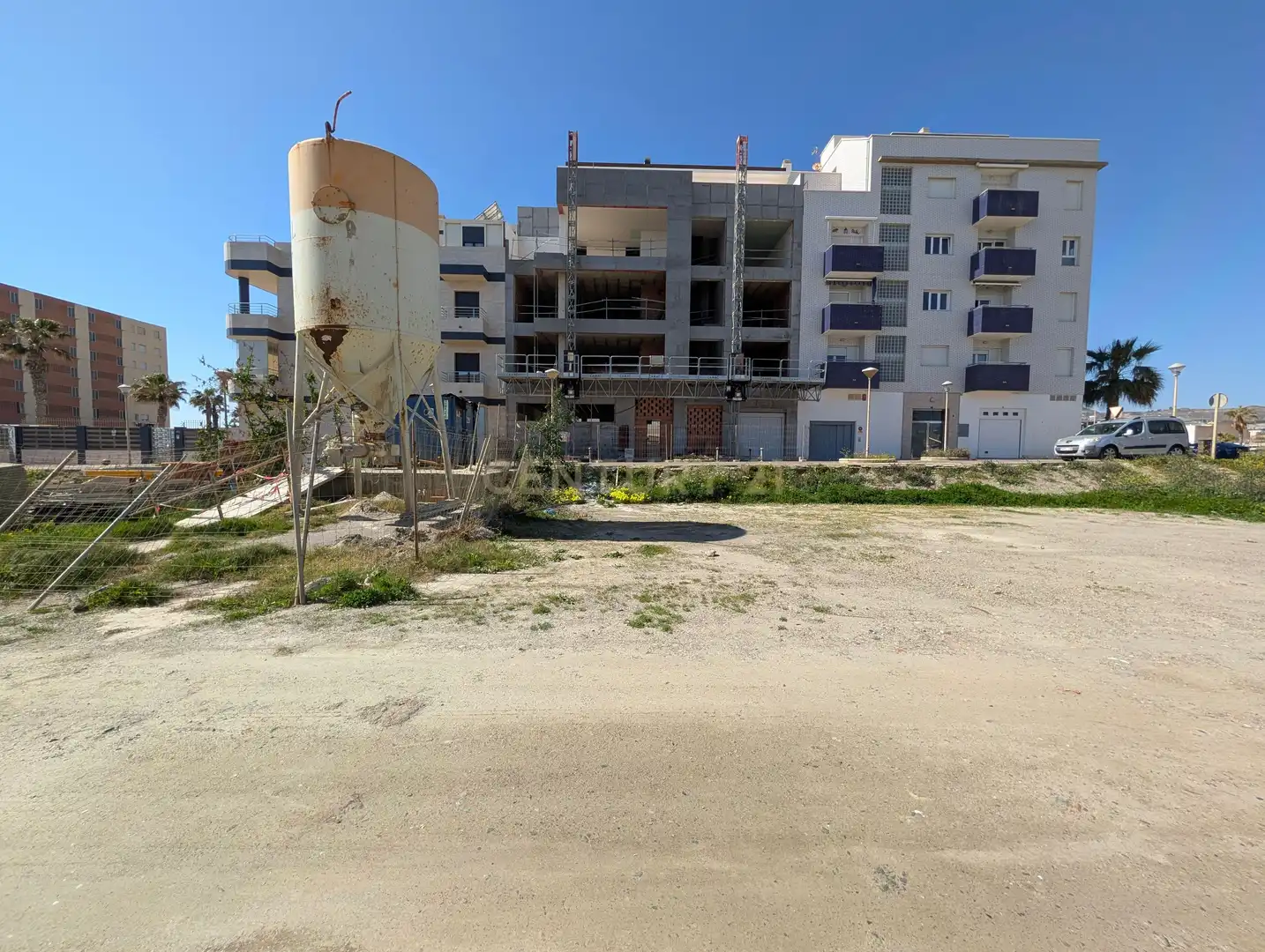 Außenansicht von Residential zum Verkauf in Adra