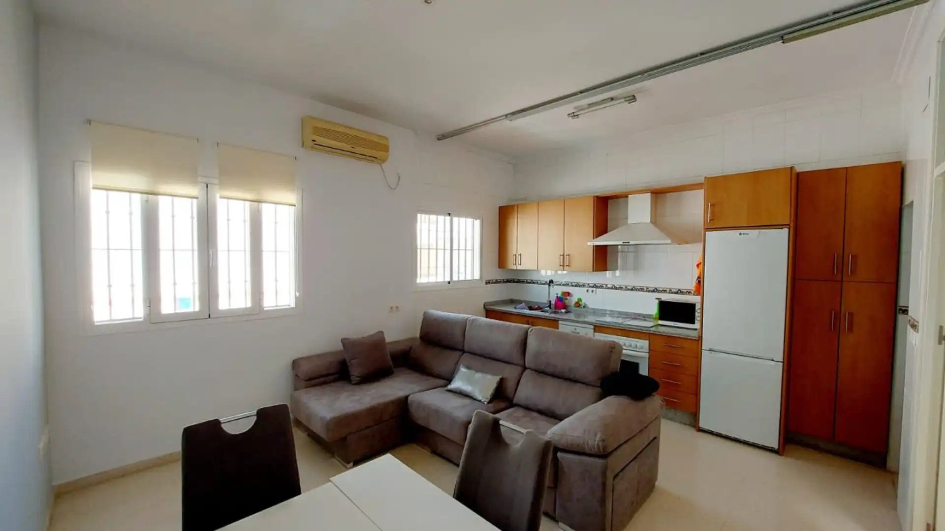 Sala de estar de Piso en venta en Brenes con Aire acondicionado