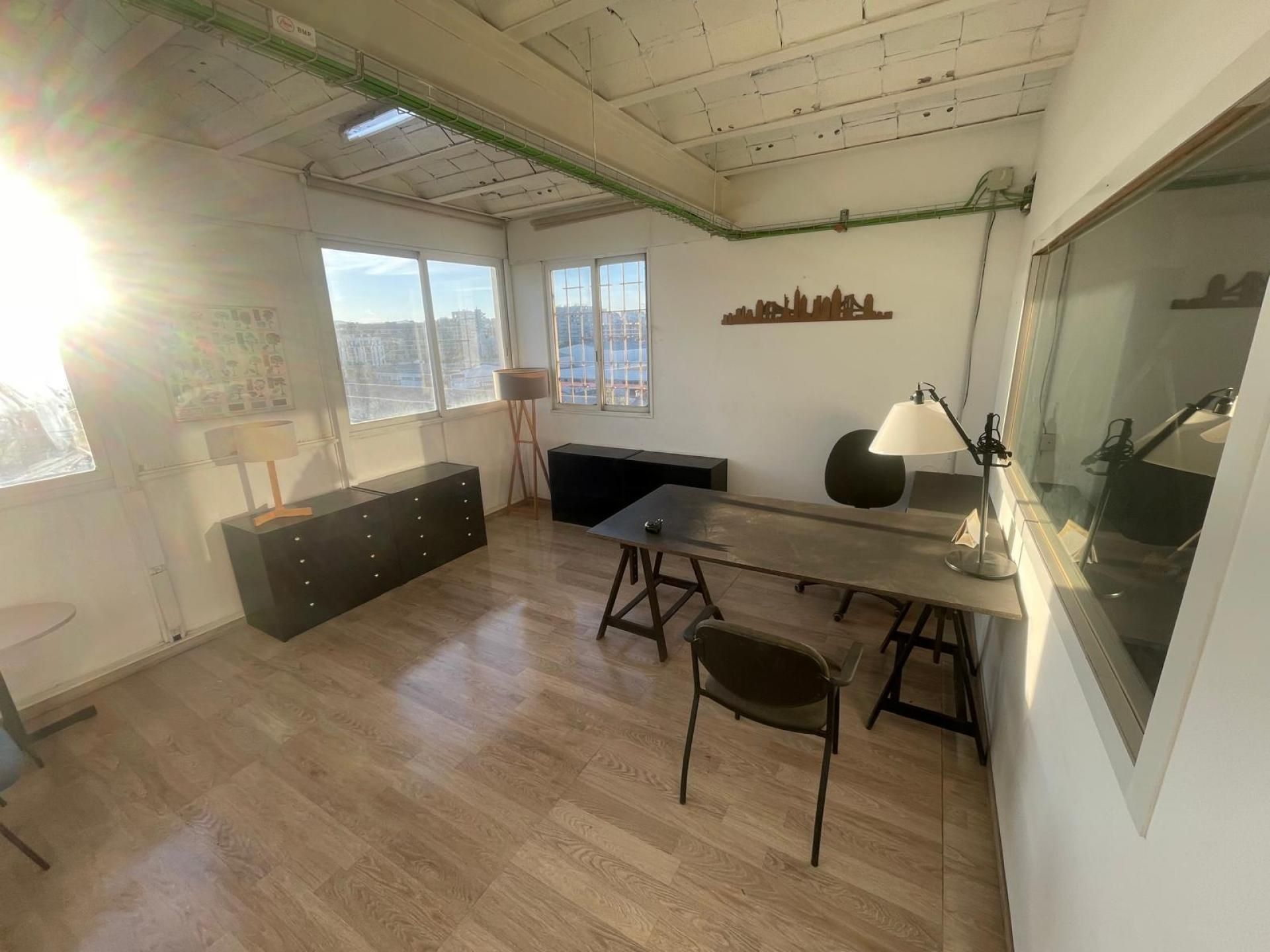 Local de alquiler en L'Hospitalet de Llobregat