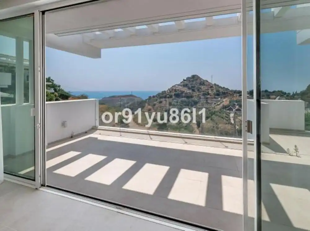 Terraza de Apartamento en venta en Ojén con Aire acondicionado, Terraza y Piscina