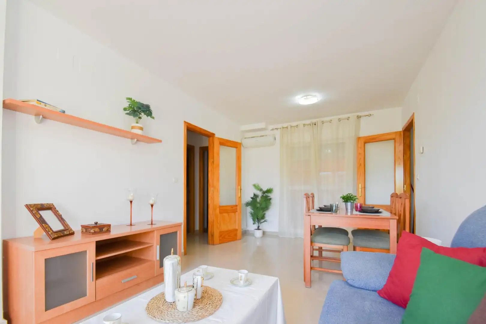 Living room of Flat for sale in Atarfe  with Air Conditioner, Heating and Storage room