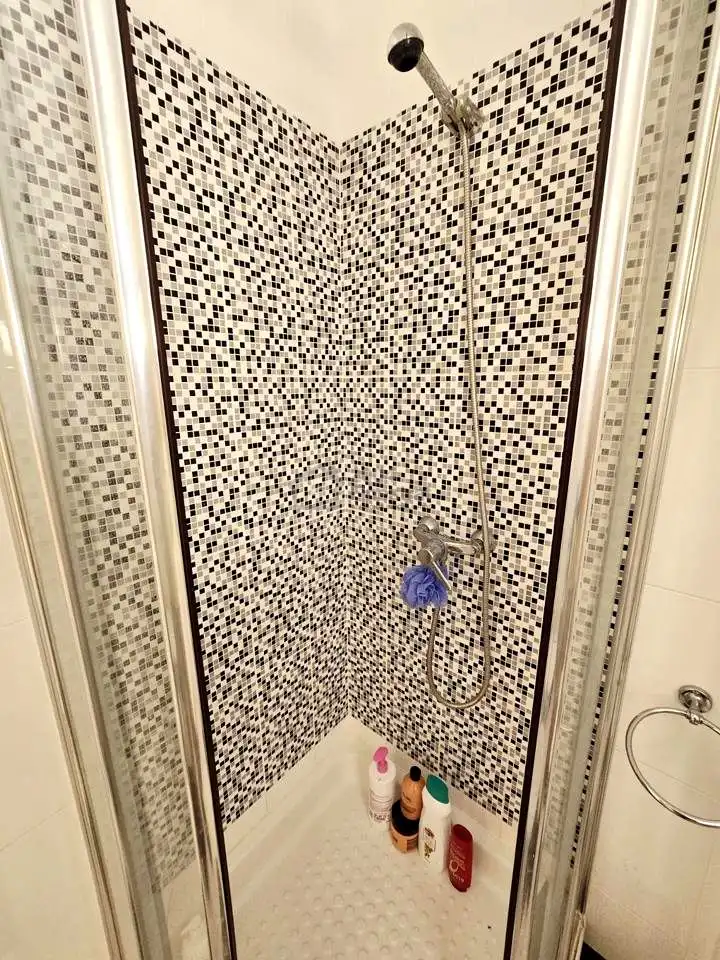 Baño de Apartamento en venta en Benidorm con Terraza, Amueblado y Piscina comunitaria