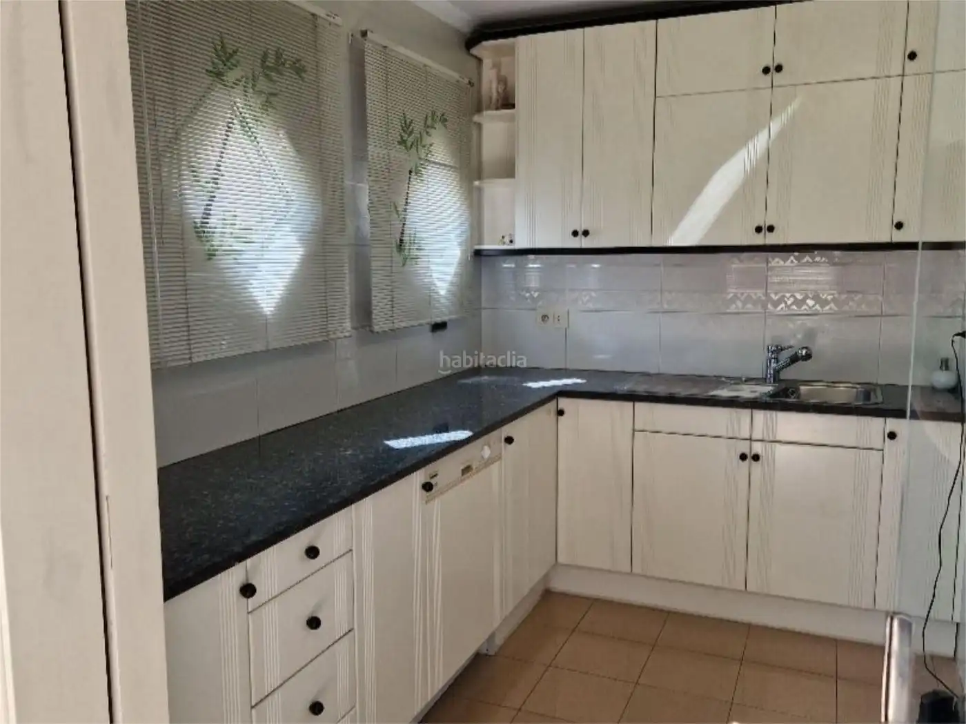 Casa amb piscina en venda a Carrer del Riu 23, imagen 10