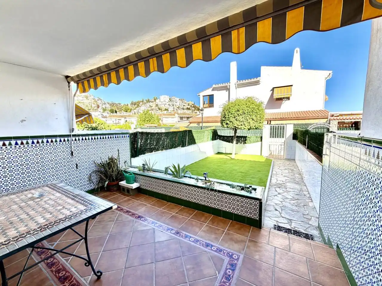 Casa a schiera con piscina in affitto a Camino Bellosol, imagen 4