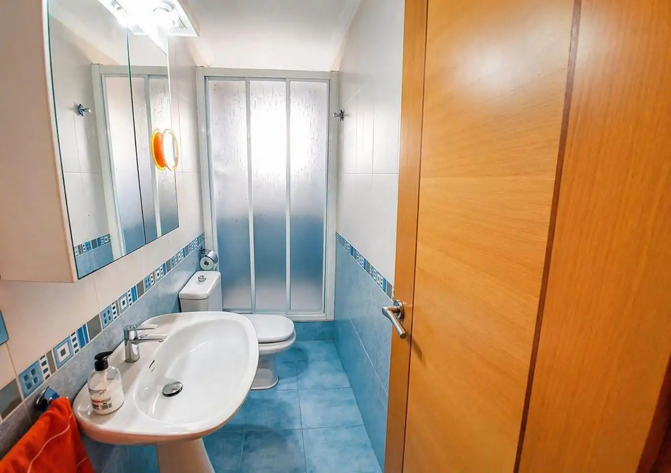 Baño de Piso en venta en Elche / Elx con Aire acondicionado y Trastero