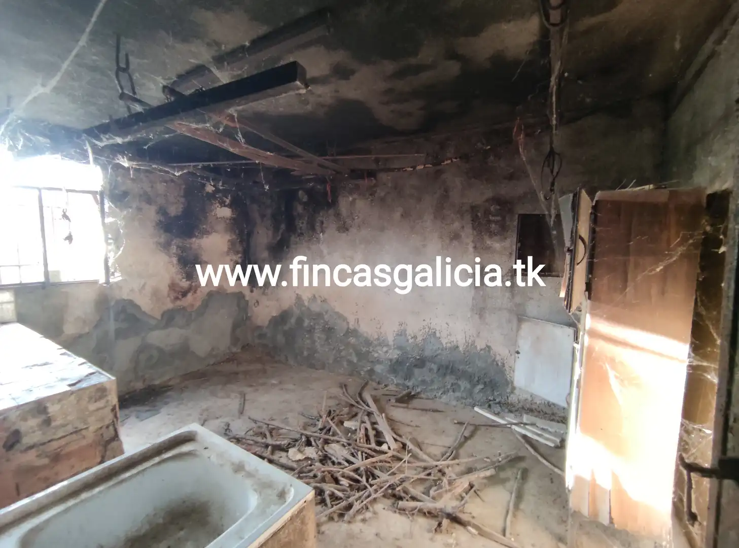 Casa adosada en venta en Verín
