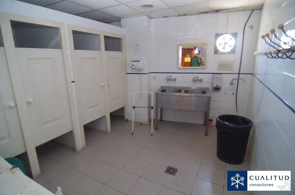 Bathroom of Industrial buildings for rent in Onda
