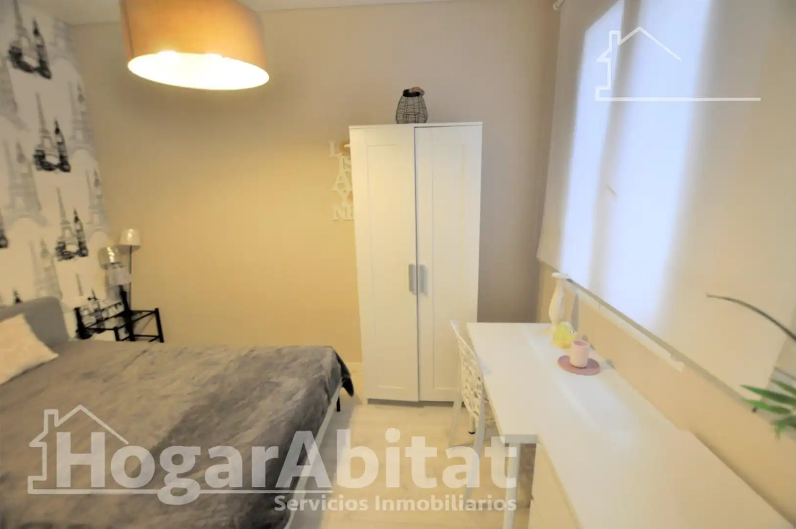 Habitación de Piso en venta en Valencia con Aire acondicionado, Calefacción y Amueblado