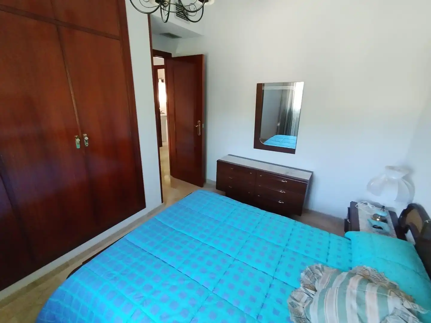 Dormitori de Casa o xalet en venda en Cáceres amb Aire condicionat, Calefacció i Jardí privat