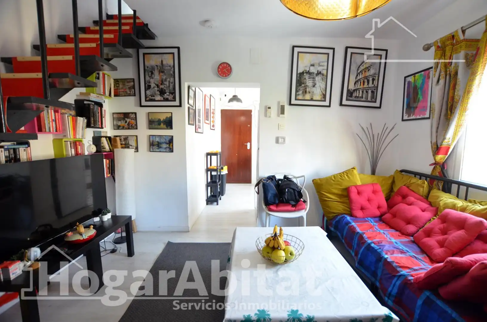 Sala d'estar de Pis en venda en Alicante / Alacant amb Aire condicionat, Terrassa i Moblat