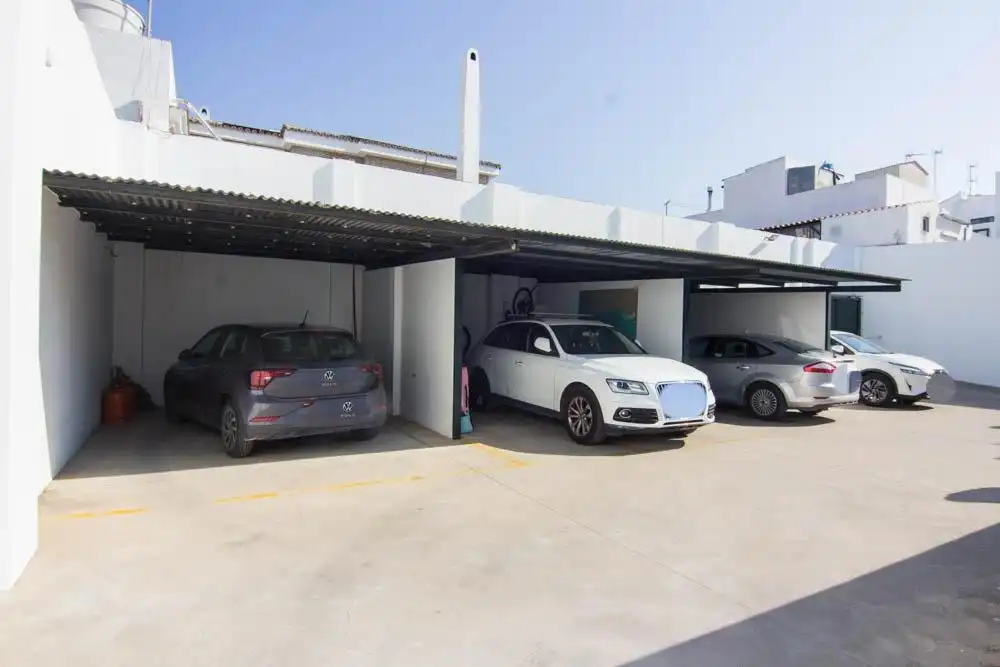 Parking de Casa adosada en venta en El Puerto de Santa María con Jardín privado y Terraza