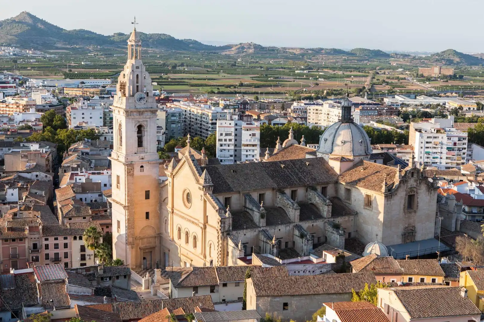 Vista exterior de Piso en venta en Xàtiva con Aire acondicionado, Calefacción y Terraza