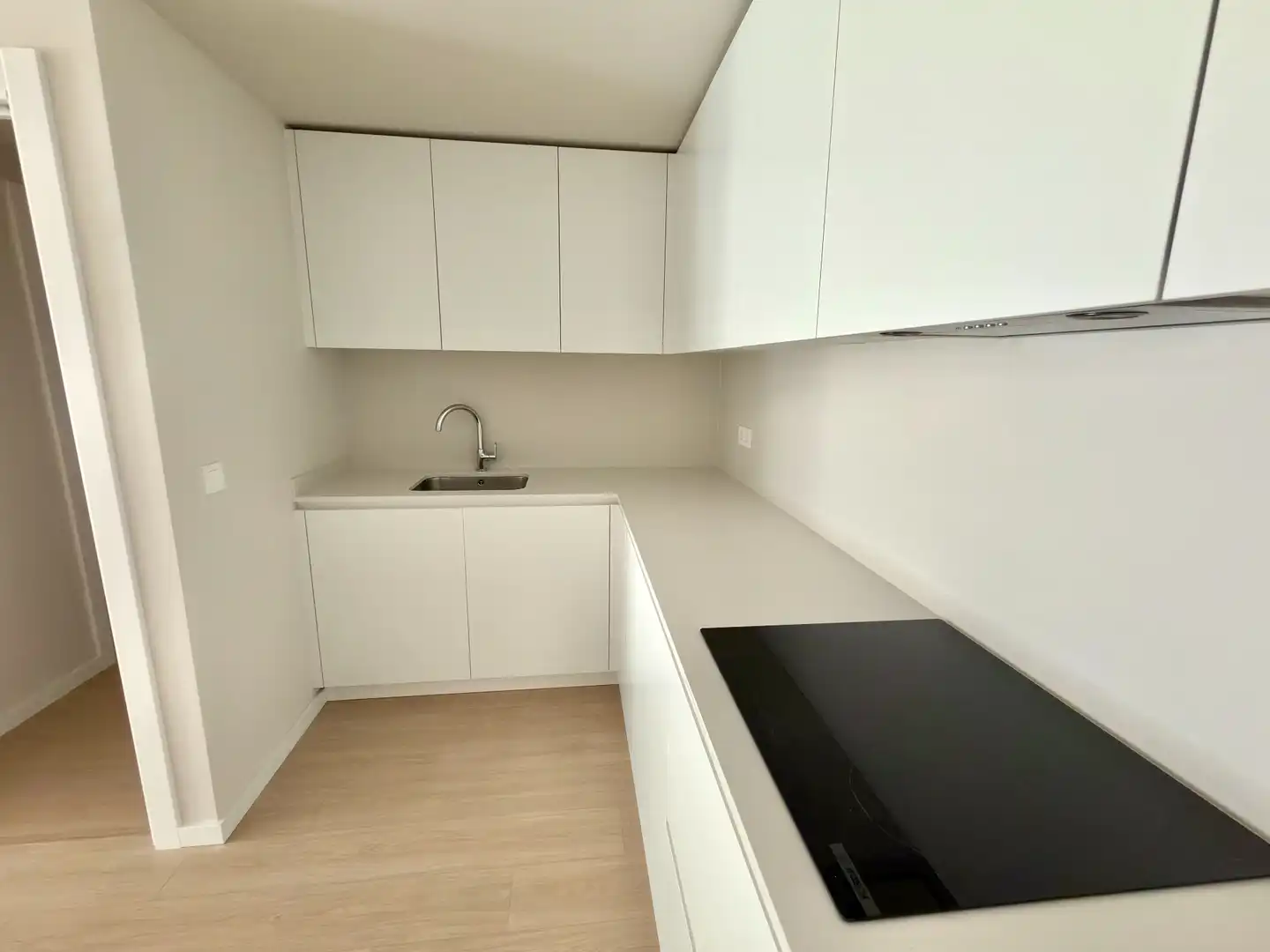 Kitchen of Flat for sale in Valencia  with Air Conditioner, Parquet flooring and Terrace