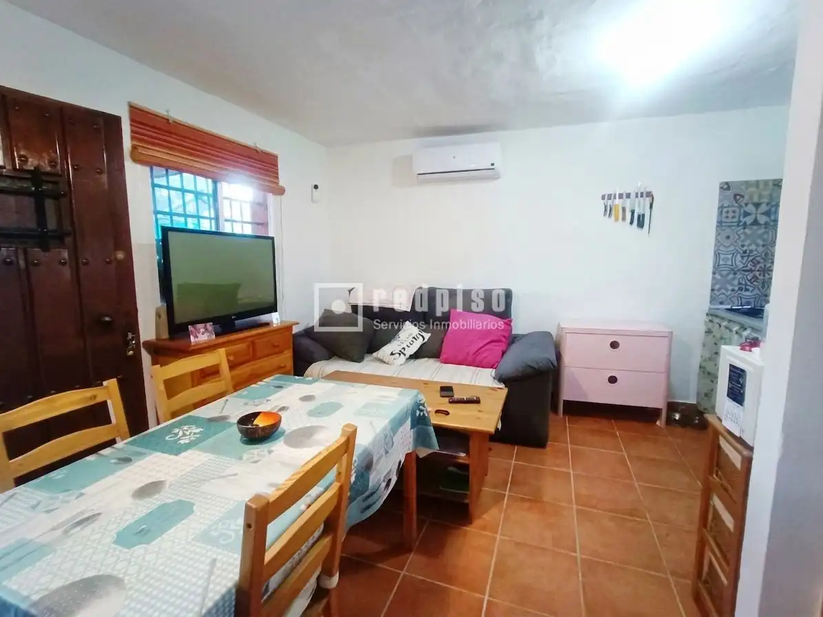 Wohnzimmer von Haus oder Chalet zum Verkauf in Cártama mit Klimaanlage, Heizung und Privatgarten