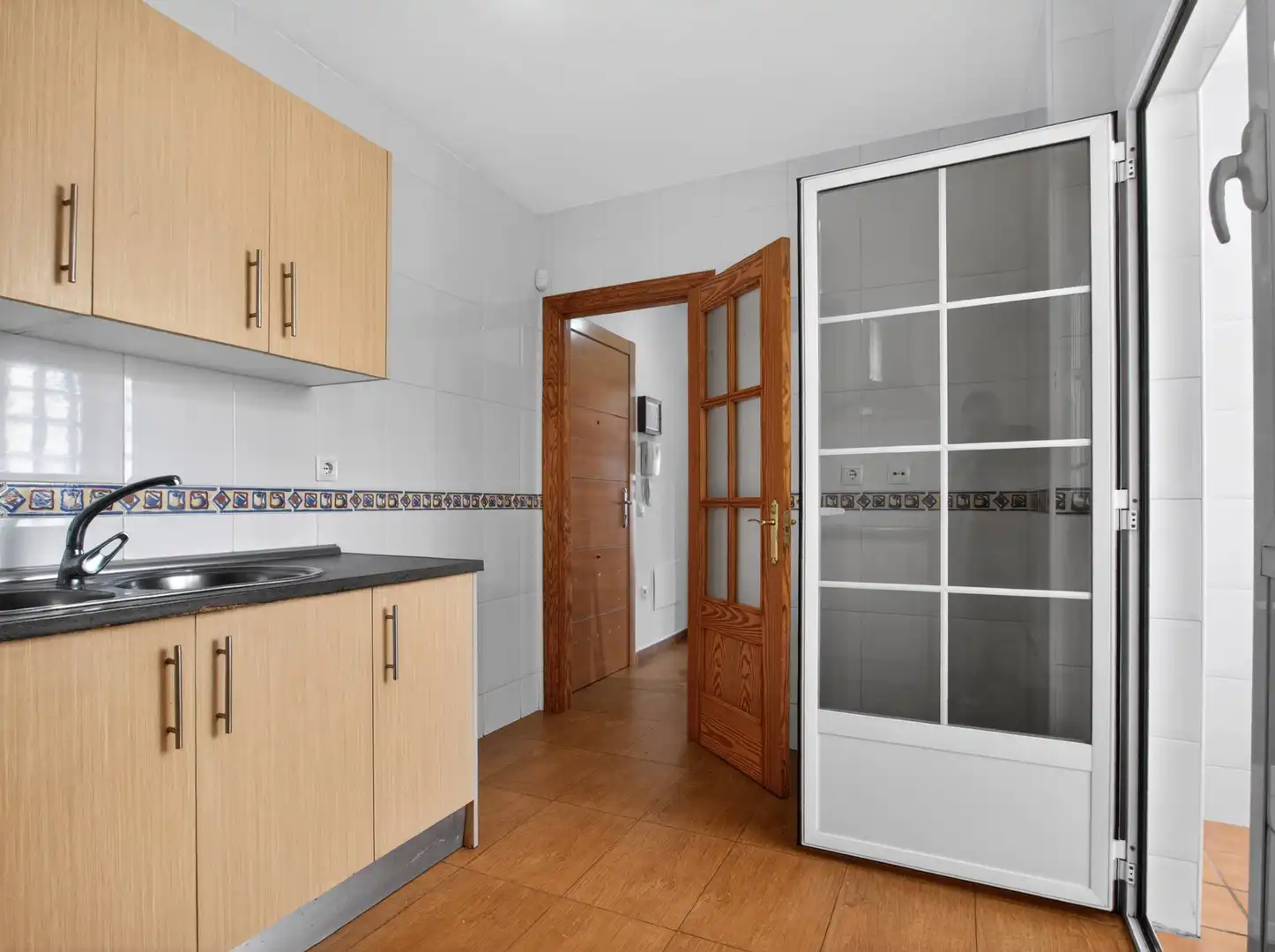 Kitchen of Flat for sale in Roquetas de Mar  with Terrace