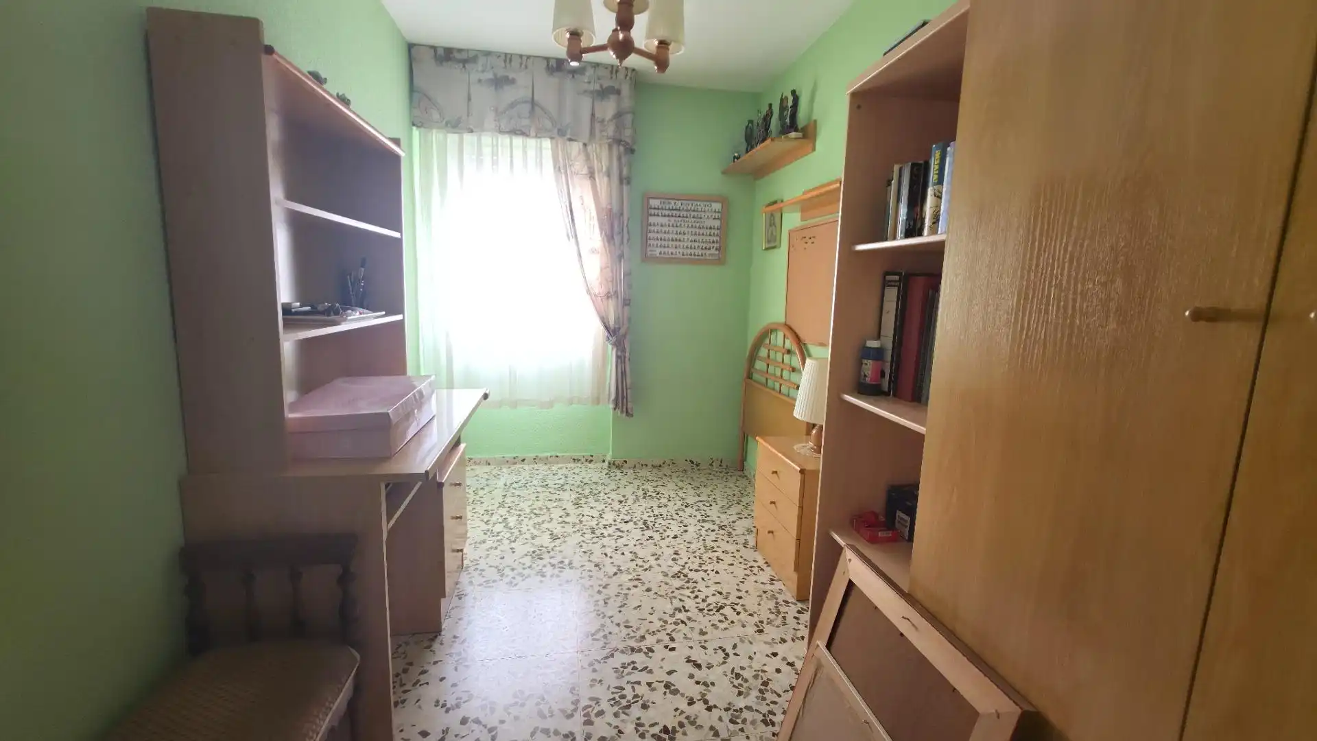 Habitación de Piso en venta en Ontinyent con Aire acondicionado, Trastero y Amueblado