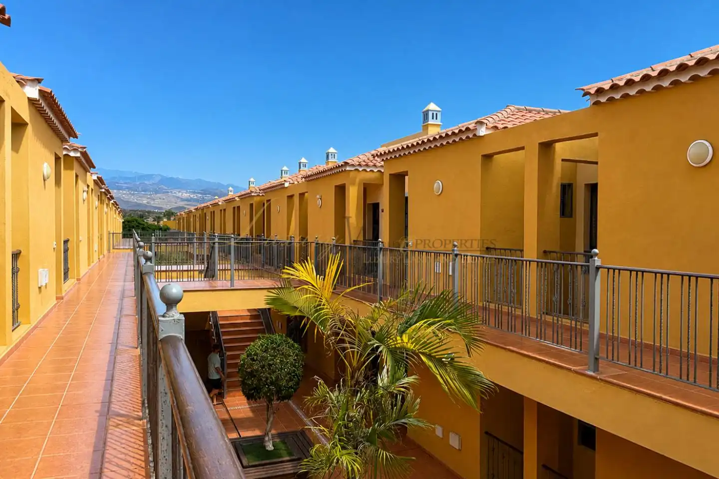 Exterior view of Flat for sale in Arona  with Terrace, Furnished and Community pool
