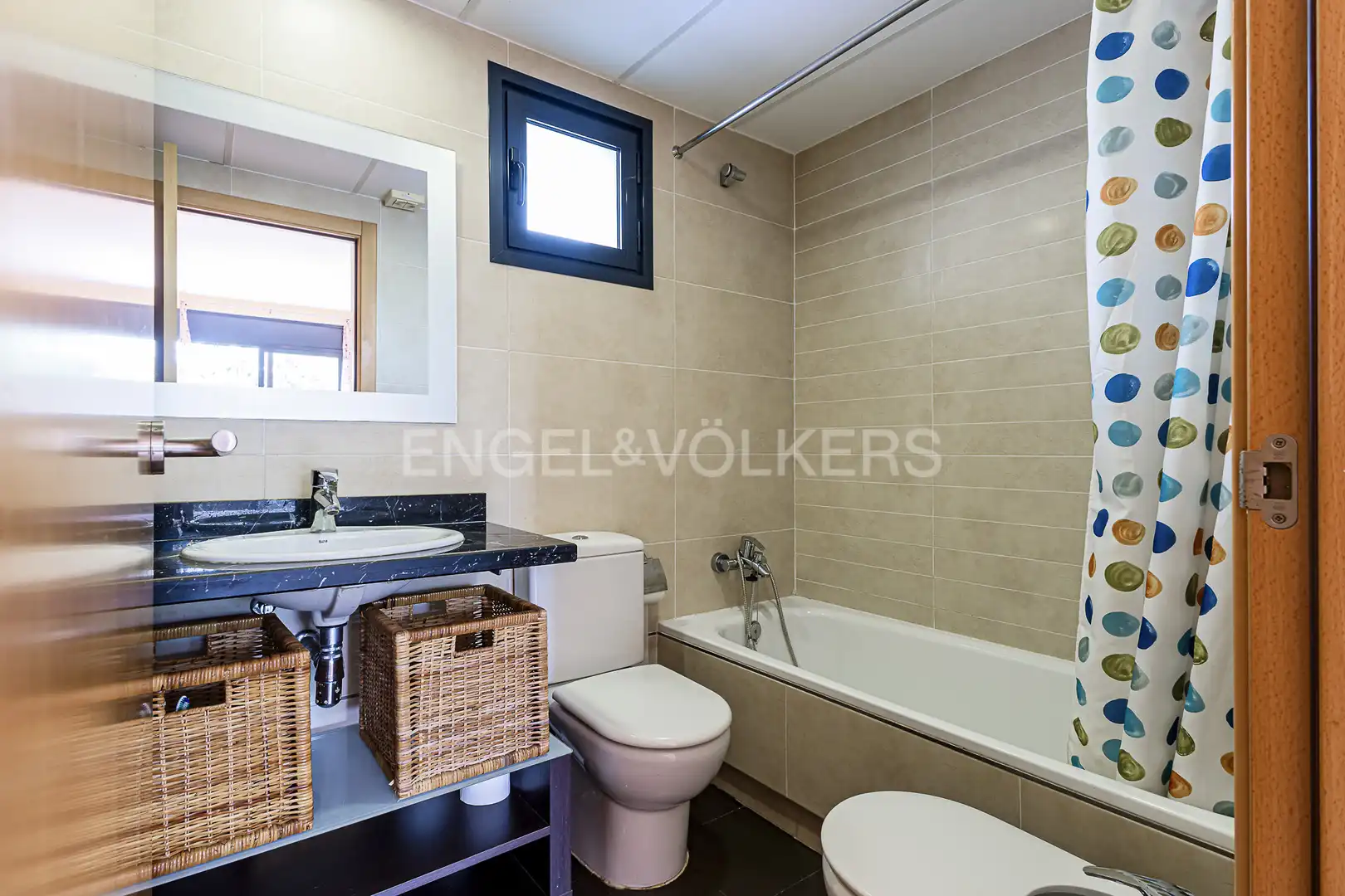 Bathroom of Flat for sale in El Vendrell  with Air Conditioner, Heating and Private garden