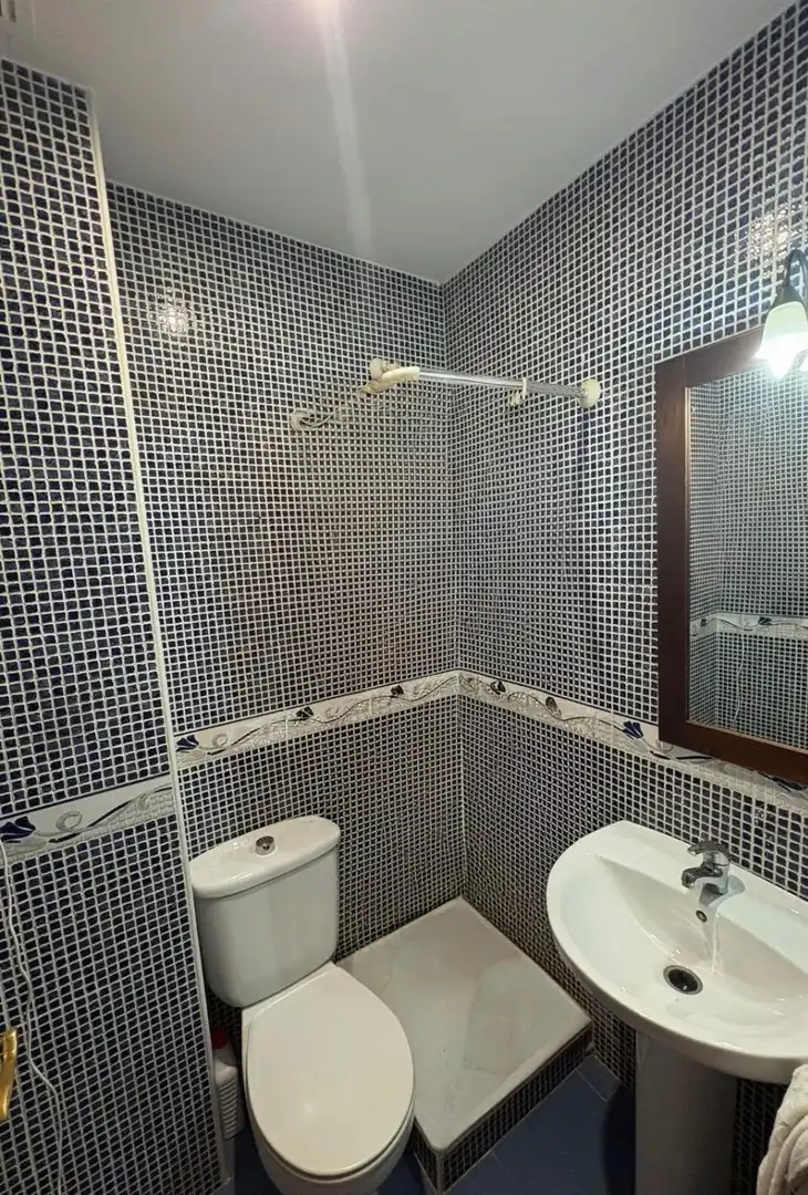 Bathroom of Houses for sale in Morón de la Frontera