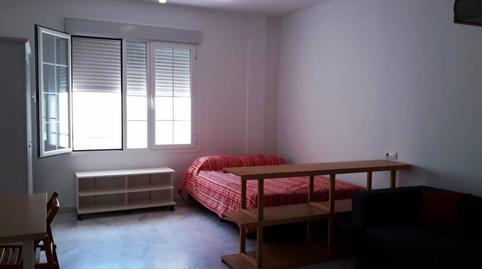 Photo 2 of Study to rent in Feria,  Sevilla Capital